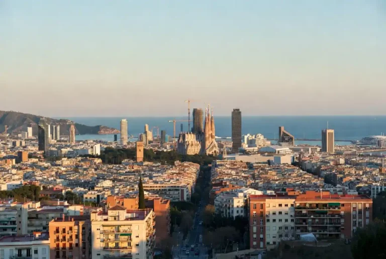 Vue panoramique de Barcelone et de la Catalogne pour l'annuaire des professionnels francophones.